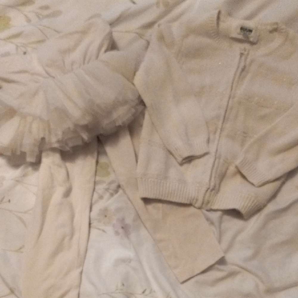 Ruum Cream Women's Cardigan